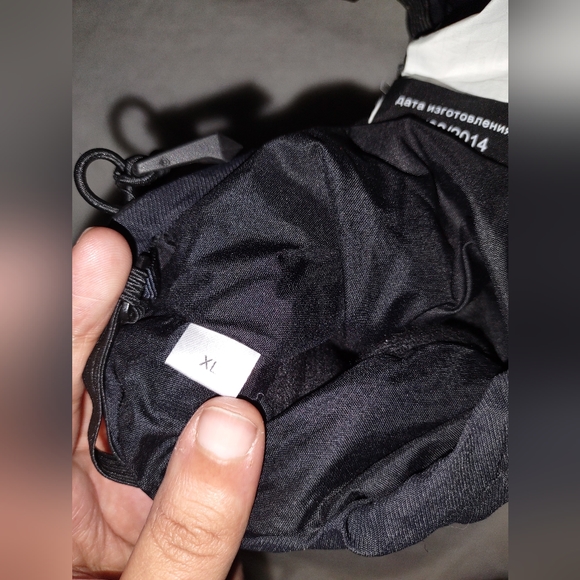 ❌❌ SOLD ❌❌ GORE-TEX | Winter Snow Gloves with Pocket - Picture 6 of 6